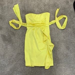 Strapless yellow dress